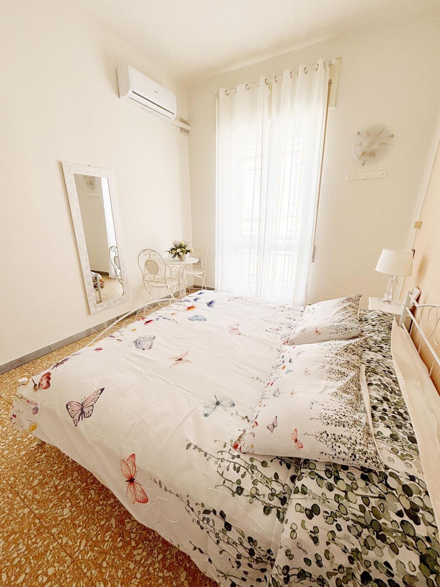 לינה וארוחת בוקר וירג'יו A Casa Di Mario E Nene מראה חיצוני תמונה